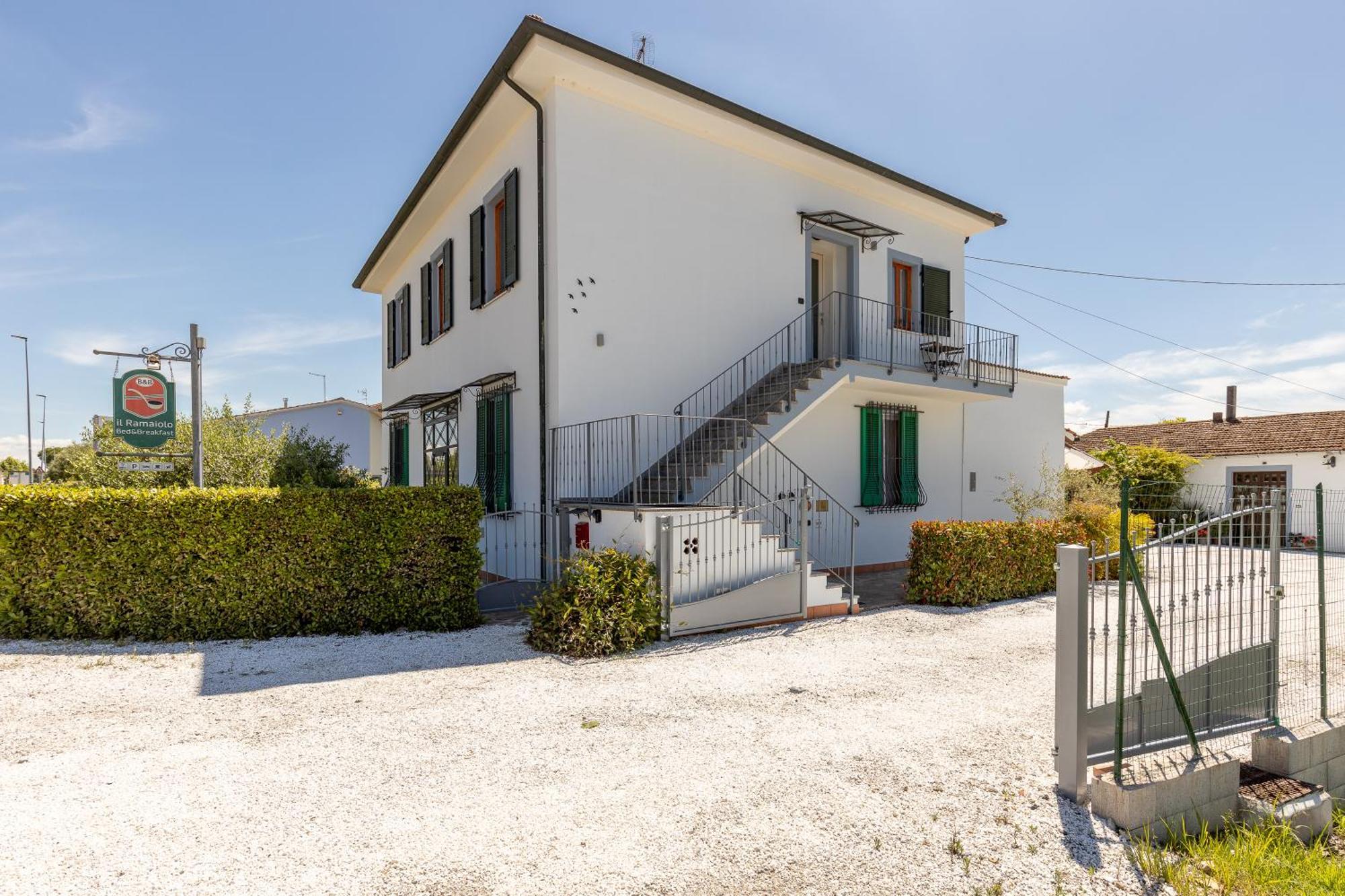 B&B Il Ramaiolo Santa Maria a Monte Екстериор снимка