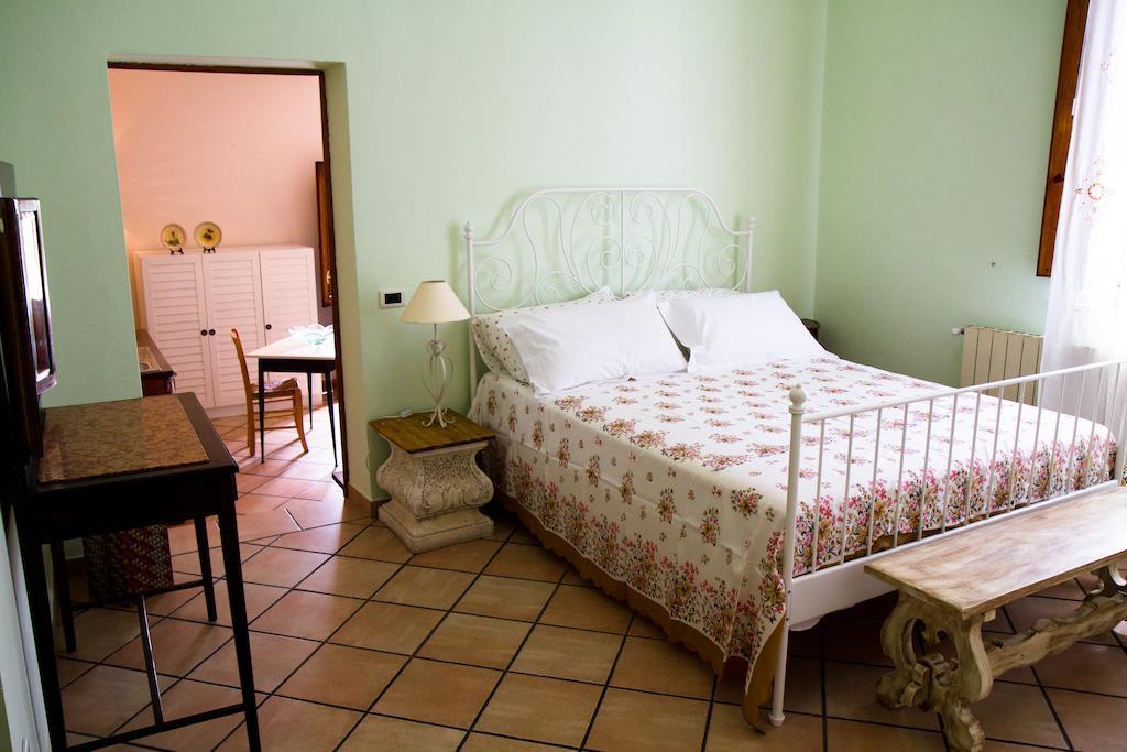 B&B Il Ramaiolo Santa Maria a Monte Стая снимка